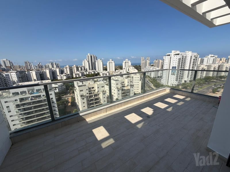 תמונה מיד2 – 4 חדרים • 8,500 ₪, קרל פופר, אגמים, נתניה (1)