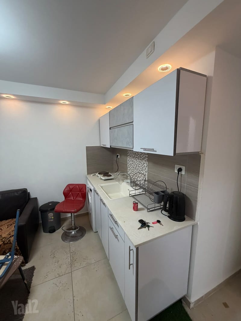 תמונה מיד2 – 2 חדרים • 2,400 ₪, גוש עציון 11, חליסה, חיפה (1)