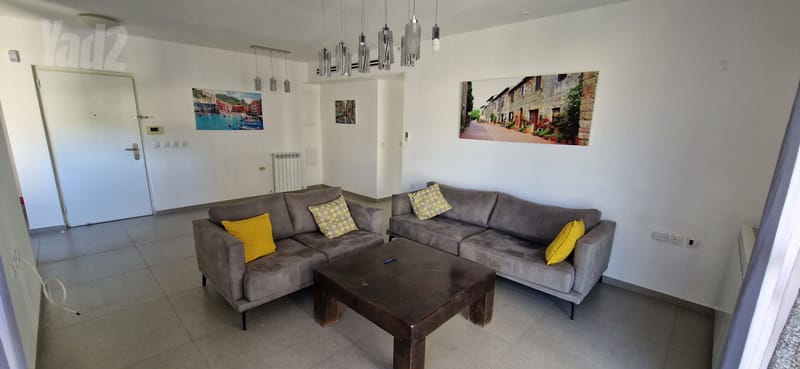Photo from Yad2 – 4 Rooms • ₪8,300, דרך כרמית 14, Ein Kerem, Jerusalem (1)