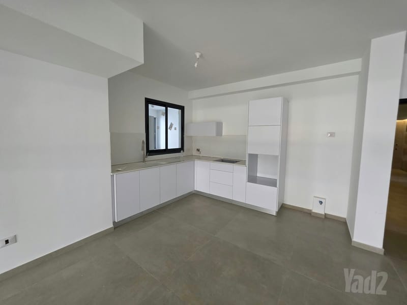 Photo from Yad2 – 4 Rooms • ₪7,800, סטרכילביץ' 6, Kfar Ganim Bet, Petah Tikva (1)