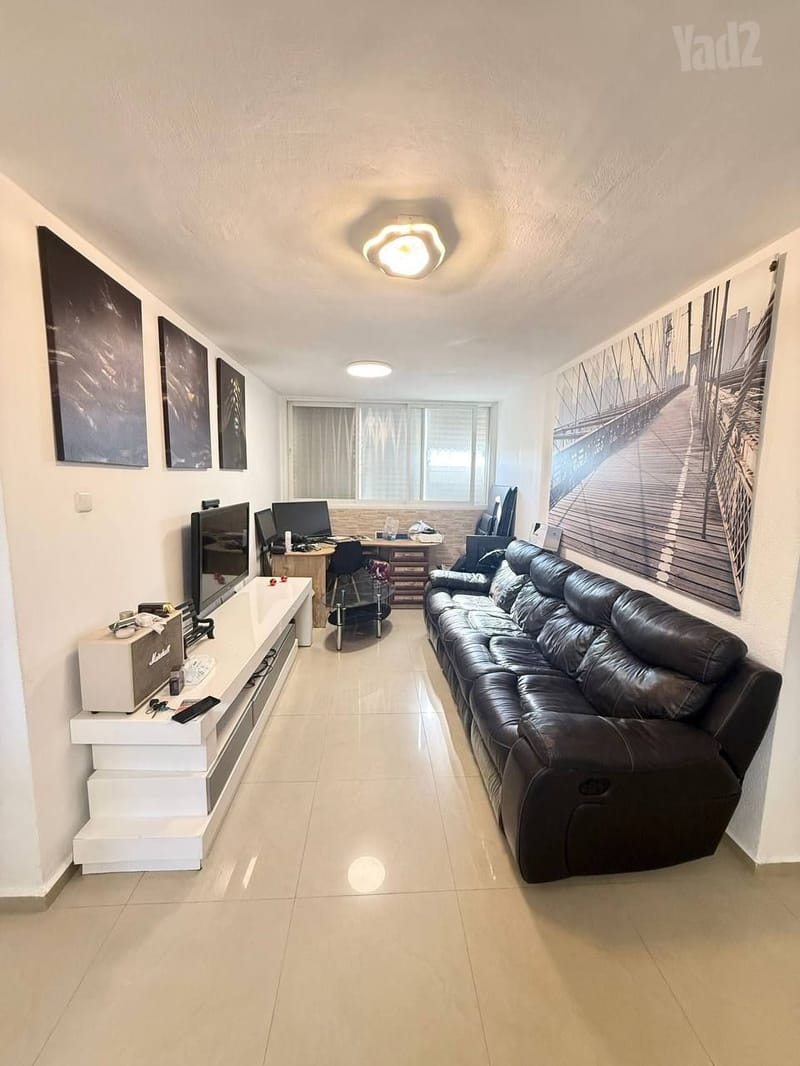 Фото с Yad2 – 4 Комнаты • 2,500 ₪, שדרות יוספטל 57, Гива-Алеф, Кирьят-Ата (1)