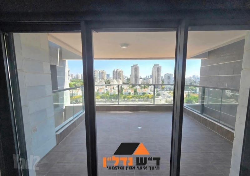 תמונה מיד2 – 4 חדרים • 7,800 ₪, גבעת שמואל (1)