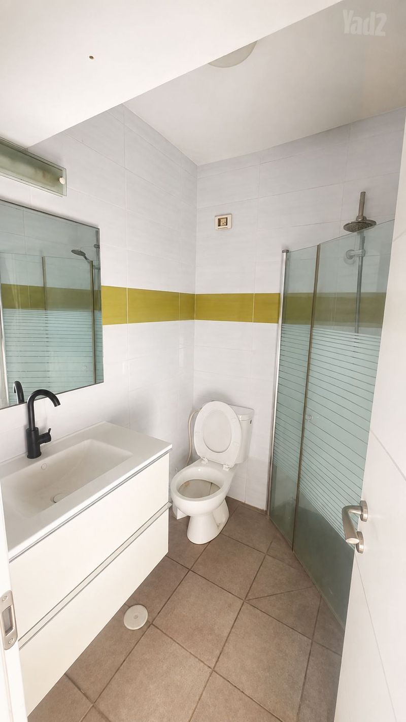 Photo from Yad2 – Room and a half • ₪3,500, השונית 4, Marina Hinterland, Ashkelon (1)