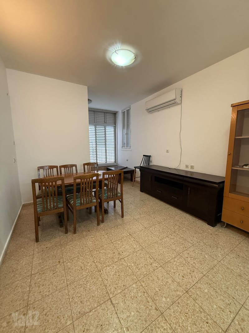 תמונה מיד2 – 3.5 חדרים • 6,500 ₪, עיר גנים, הראשונים, רמת גן (1)