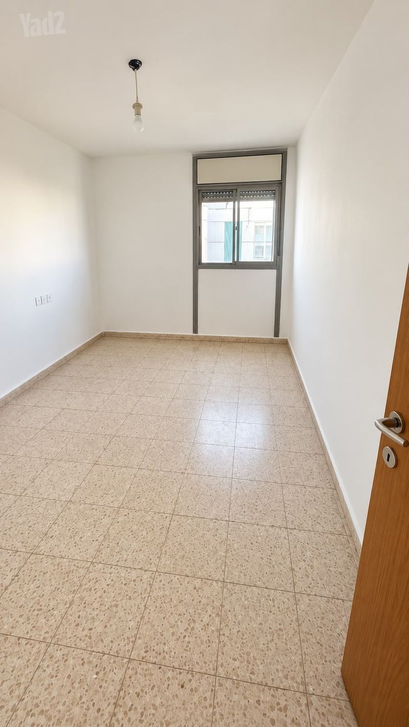 תמונה מיד2 – 2 חדרים • 3,700 ₪, פתח תקווה 11, רובע ט', אשדוד (1)
