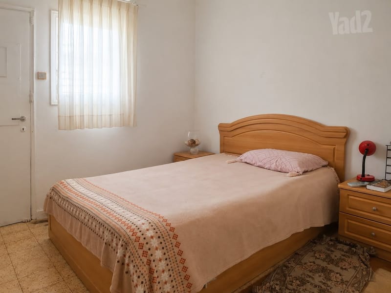 תמונה מיד2 – 3 חדרים • 4,300 ₪, הרב זינגר 8, רמב"ם, ראשון לציון (1)