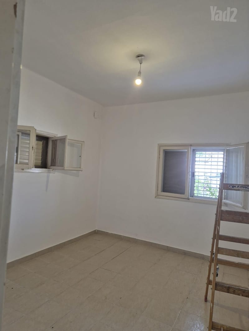 תמונה מיד2 – 3 חדרים • 6,000 ₪, יעקב אחווה 19, קריית דוד אלעזר, פתח תקווה (1)