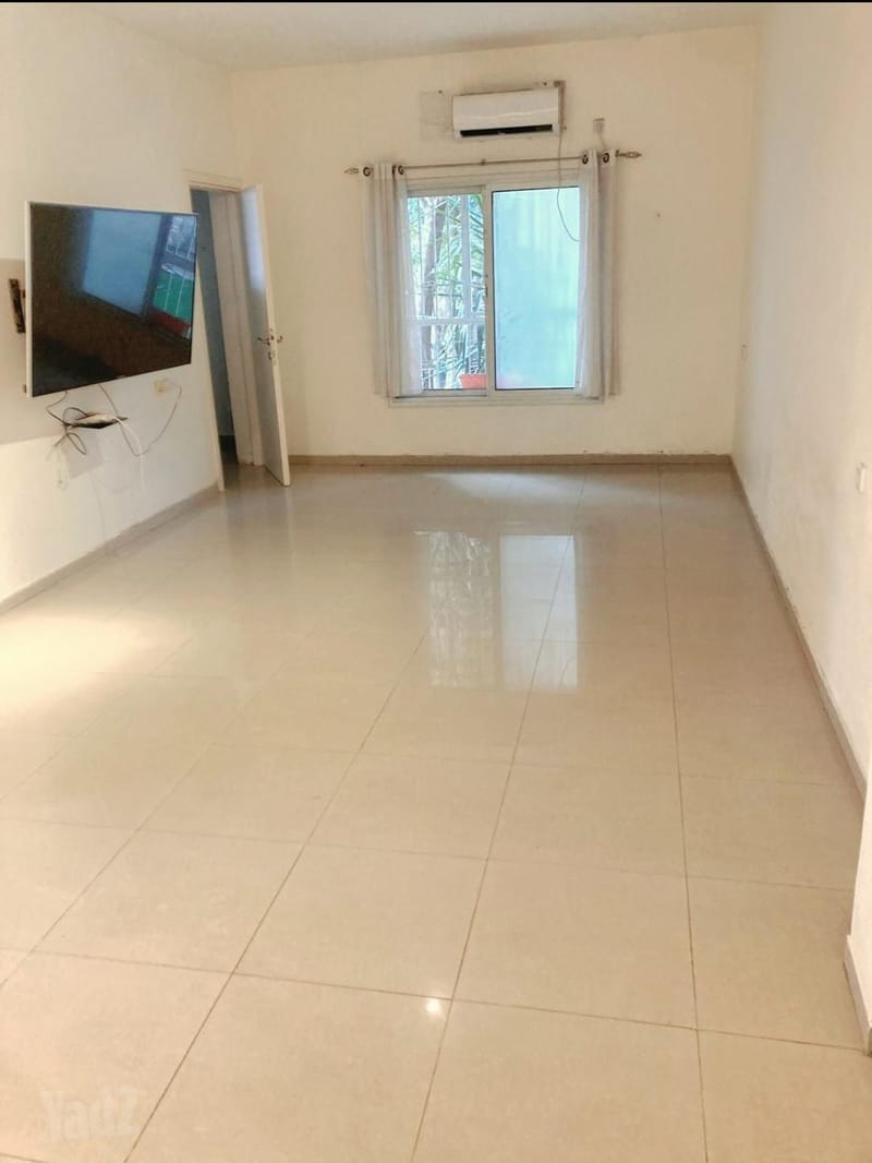 Photo from Yad2 – 3 Rooms • ₪6,000, משה שרת 44, New North - Kikar HaMedina, Tel Aviv (1)