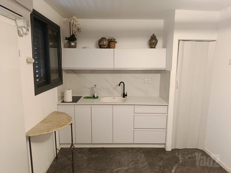 תמונה מיד2 – סטודיו • 3,400 ₪, זרובבל 15, שיכוני המזרח, ראשון לציון (1)