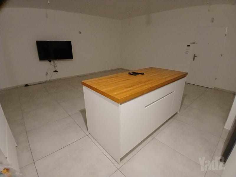 תמונה מיד2 – 4 חדרים • 3,690,000 ₪, דבורה עומר 1, נאות שדה, רעננה (1)