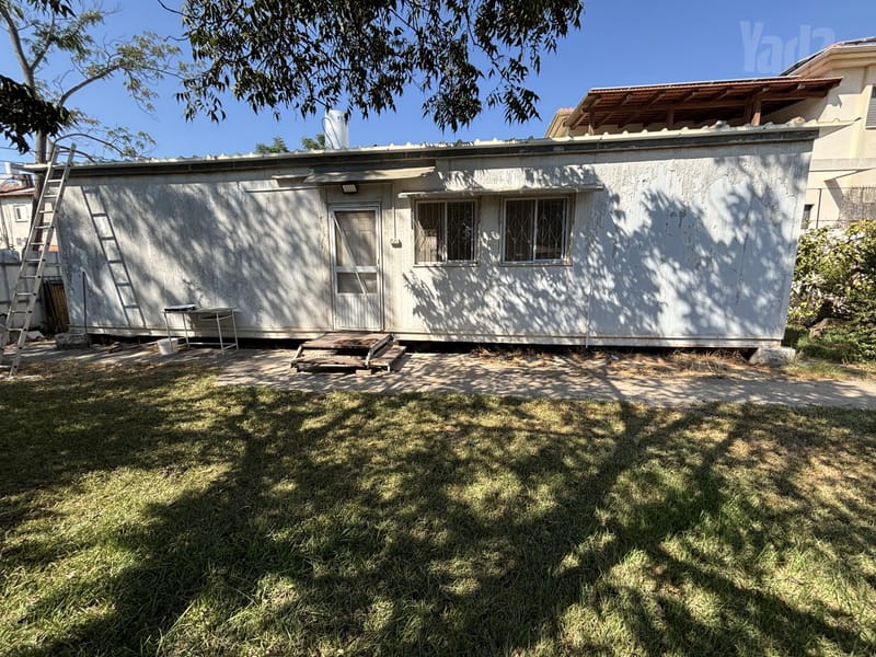 Photo from Yad2 – 3 Rooms • ₪3,650, אלקניאן 10, Amishav, Petah Tikva (1)