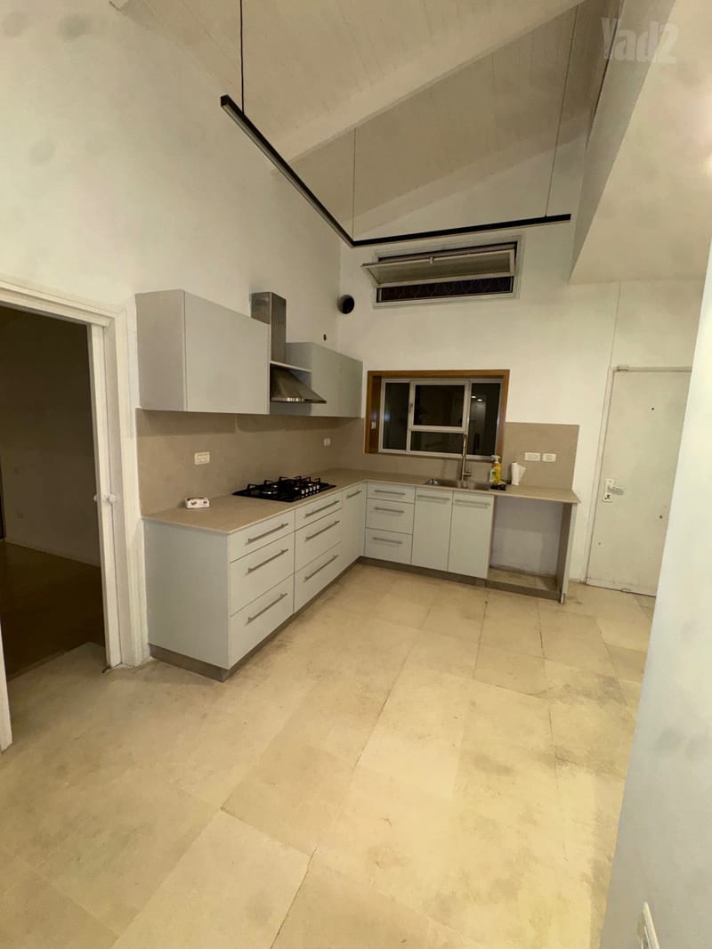 תמונה מיד2 – 4.5 חדרים • 23,000 ₪, אופקים, אפקה, תל אביב (1)