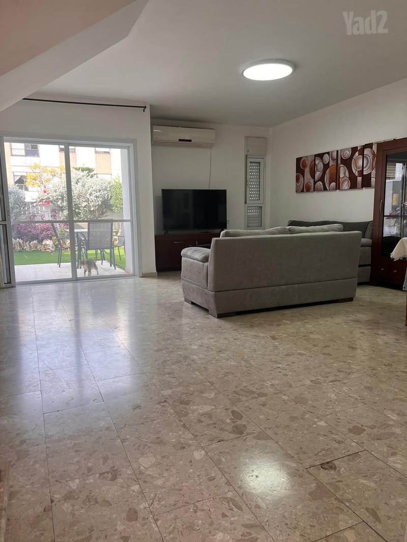 תמונה מיד2 – 5.5 חדרים • 3,470,700 ₪, יהושע בן נון 2, רובע י', אשדוד (1)