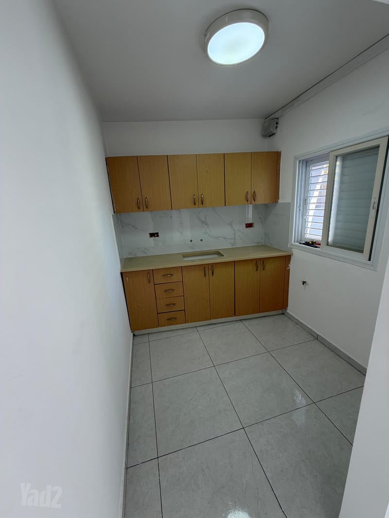 תמונה מיד2 – 2 חדרים • 3,300 ₪, מבצע קדש 14, חדרה, חדרה (1)