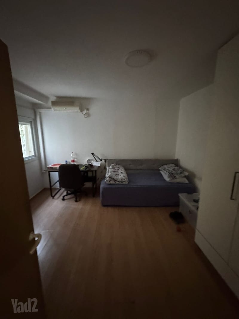 תמונה מיד2 – 4 חדרים • 9,900 ₪, יהודה הנשיא 18, נווה אביבים וסביבתה, תל אביב (1)