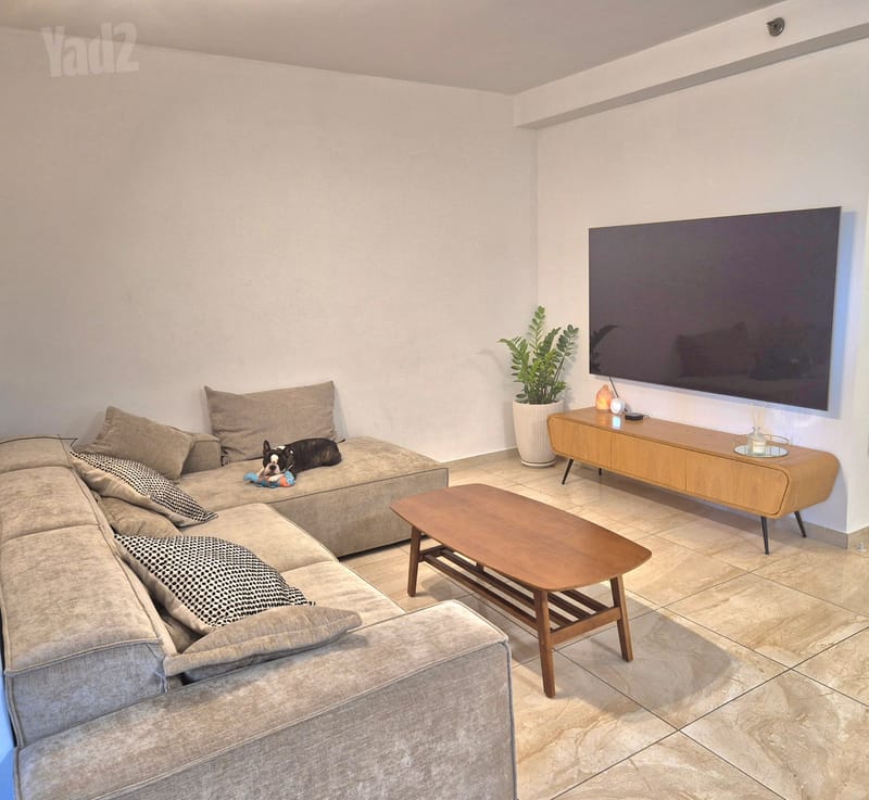 תמונה מיד2 – 4.5 חדרים • 9,500 ₪, יהוד-מונוסון (1)