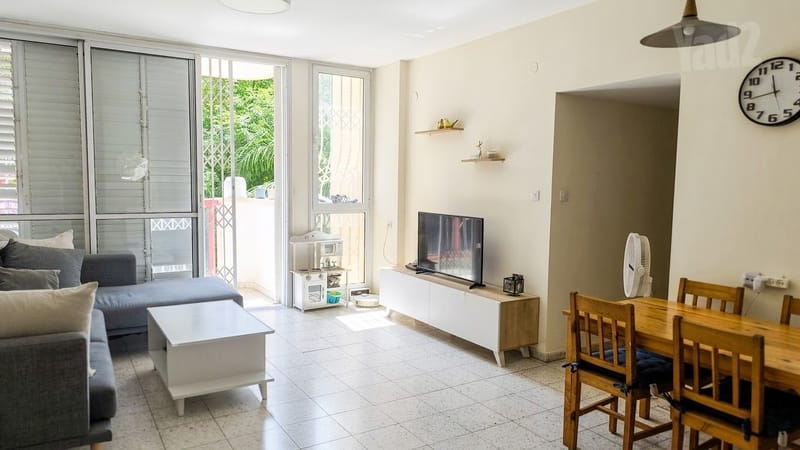 תמונה מיד2 – 3.5 חדרים • 5,900 ₪, נווה אלון 13, 'שכונה ב, רחובות (1)