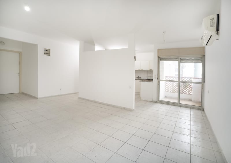 תמונה מיד2 – 4 חדרים • 5,195 ₪, הצבעוני 41, נאות אשכול, יבנה (1)