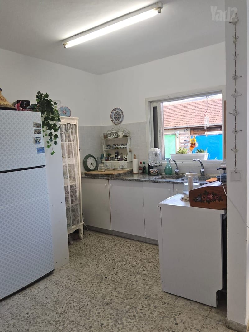 תמונה מיד2 – 2 חדרים • 3,500 ₪, הרב מיימון 19, עין התכלת, נתניה (1)