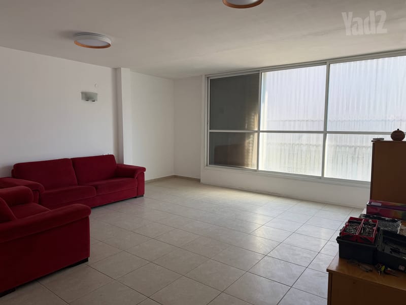 תמונה מיד2 – 4 חדרים • 2,450,000 ₪, בלפור 19, המרכז השקט, פתח תקווה (1)