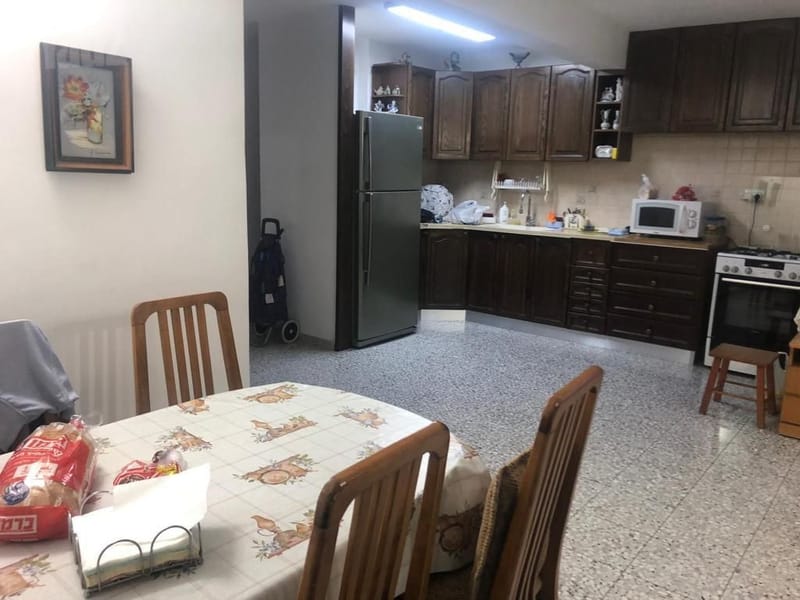 תמונה מיד2 – 3 חדרים • 5,000 ₪, שדרות מרדכי בן פורת 71, שכונות דרומיות, אור יהודה (1)