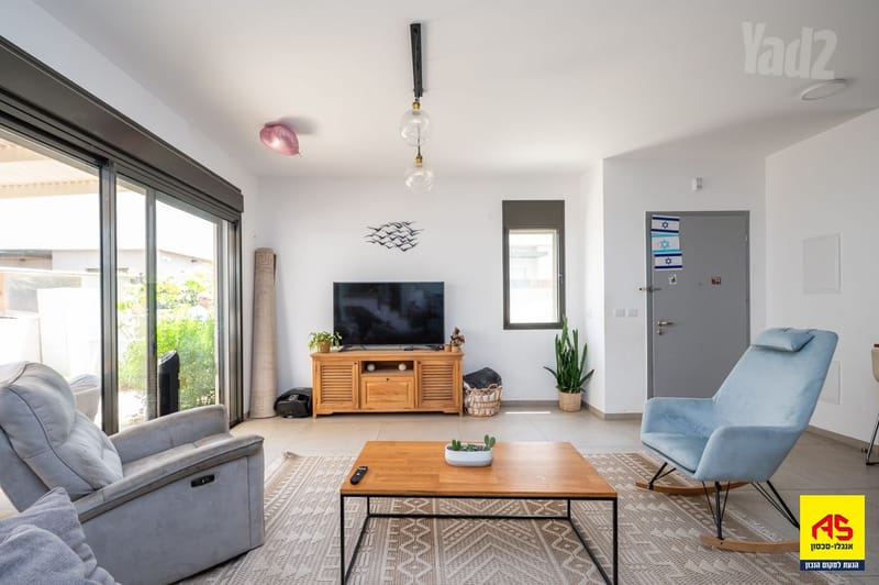 תמונה מיד2 – 5 חדרים • 9,900 ₪, המושב, מרכז כרכור, פרדס חנה-כרכור (1)