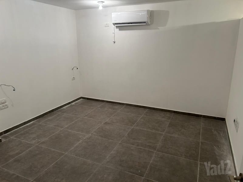 Photo from Yad2 – 2 Rooms • ₪4,200, שילה 60, Mitzpe Afek, Rosh HaAyin (1)