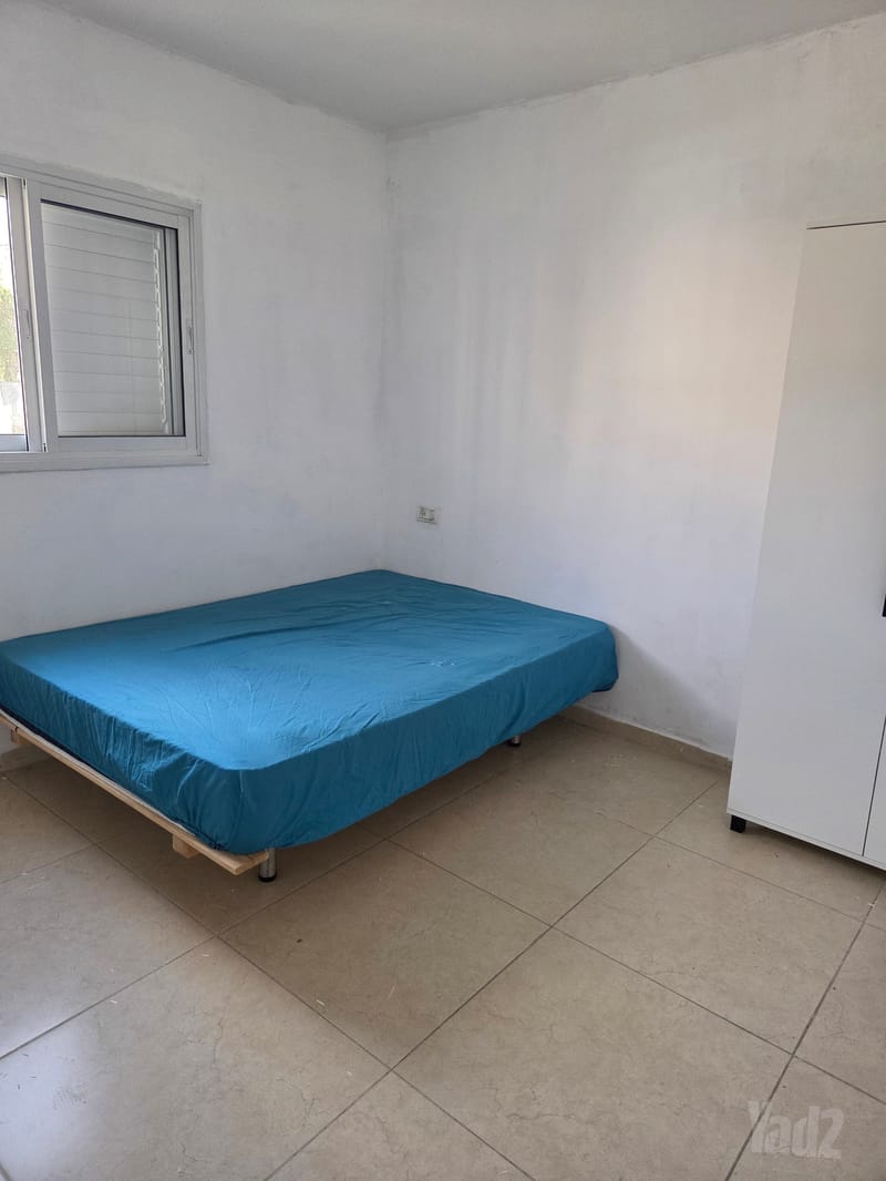 תמונה מיד2 – 2 חדרים • 2,500 ₪, ש"י עגנון 13, שמשון, אשקלון (1)