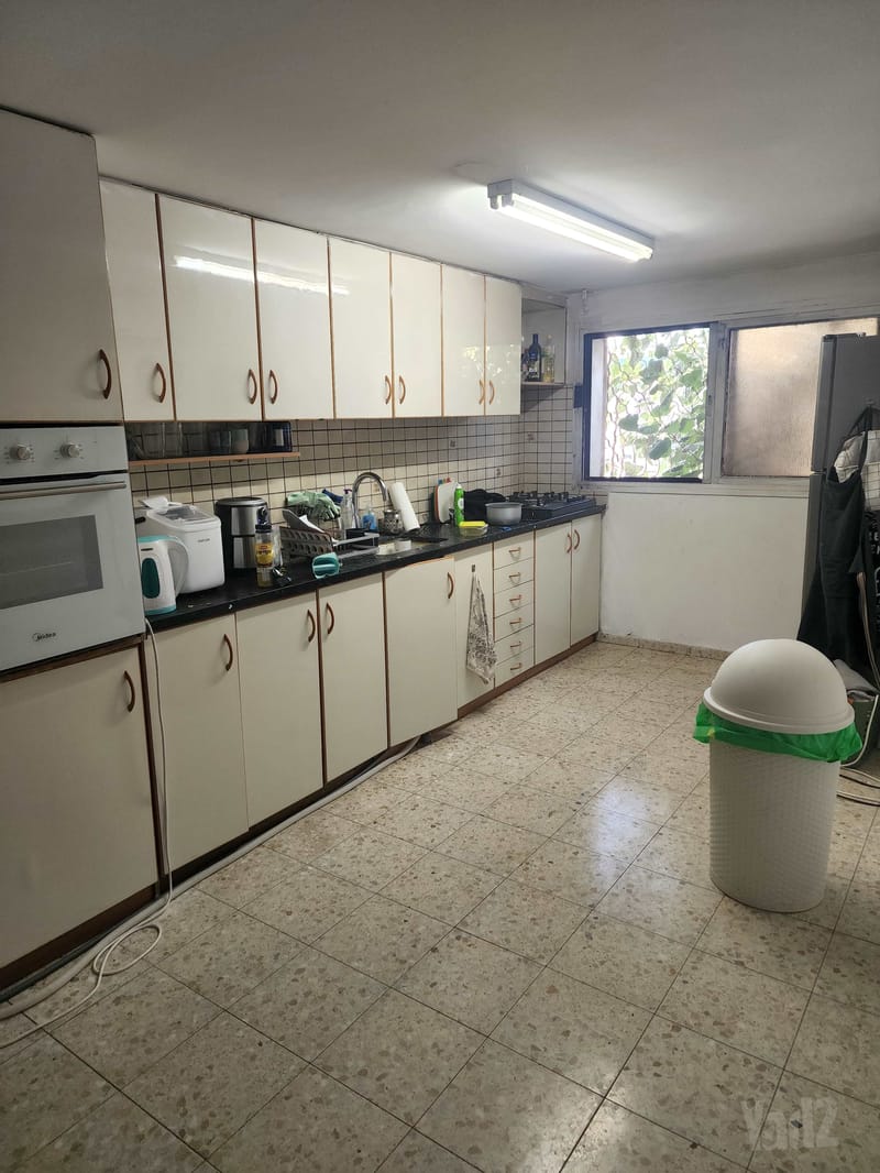 תמונה מיד2 – 4 חדרים • 5,500 ₪, דרך הבנים, שיכון עממי, פרדס חנה-כרכור (1)