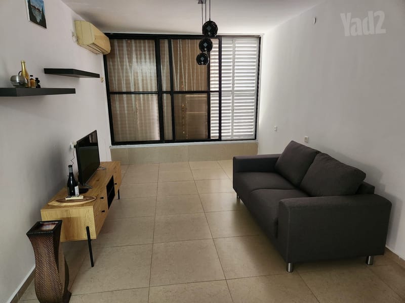 Photo from Yad2 – 3 Rooms • ₪4,500, כ"ט בנובמבר 14, Bobov, Bat Yam (1)