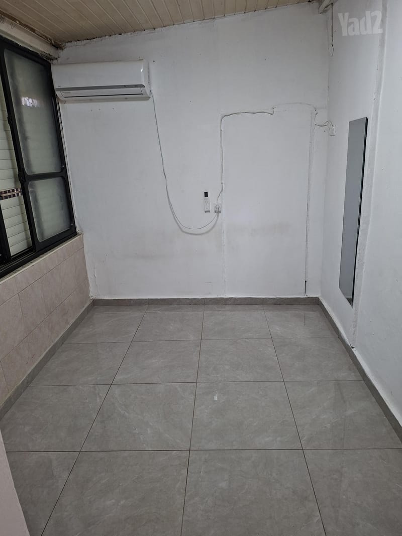 תמונה מיד2 – סטודיו • 3,000 ₪, פטריה 12, קריית שרת, רעננה (1)