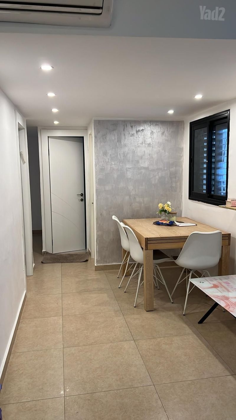 תמונה מיד2 – 5 חדרים • 7,550 ₪, הדרור 17, נאות בן גוריון, יבנה (1)