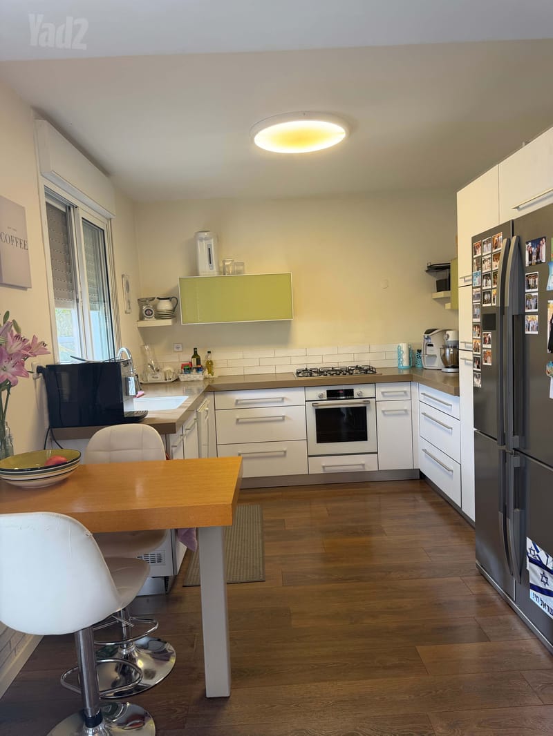 תמונה מיד2 – 5 חדרים • 8,250 ₪, ירח אב, הכרמים, מודיעין-מכבים-רעות (1)
