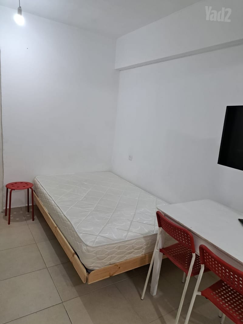 Фото с Yad2 – Студия • 3,400 ₪, שדרות עומרים 16, Реут, Модиин-Маккабим-Реут (1)