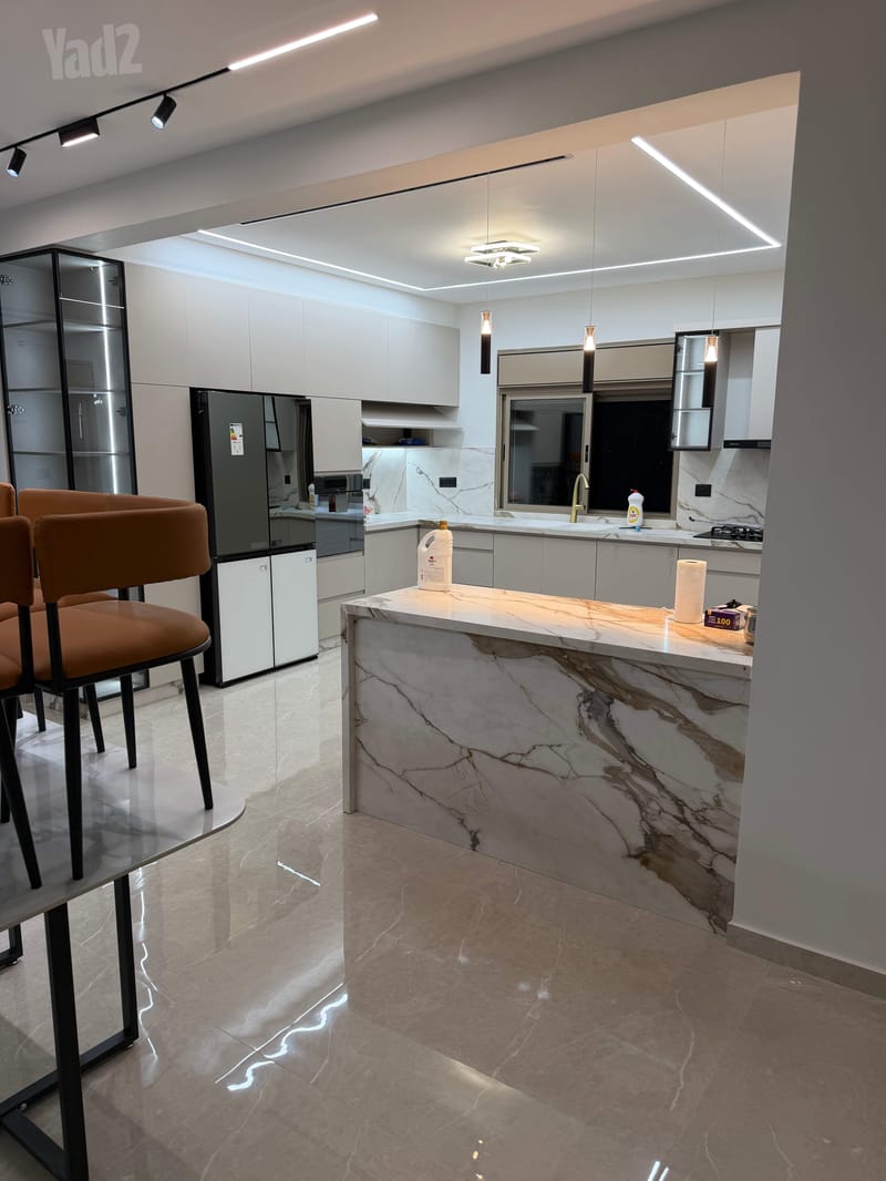 Photo from Yad2 – 3 Rooms • ₪13,000, זאב ז'בוטינסקי 32, Komemiyut (Talbieh), Jerusalem (1)