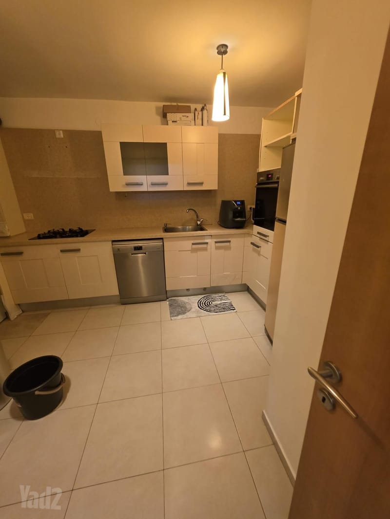 תמונה מיד2 – 4 חדרים • 6,700 ₪, זלמן מייזל 11, יפו ג' ונווה גולן, תל אביב (1)
