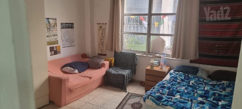 תמונה מיד2 – 4.5 חדרים עם שותפים • 2,450 ₪, שמאי 23, מרכז העיר, ירושלים (1)