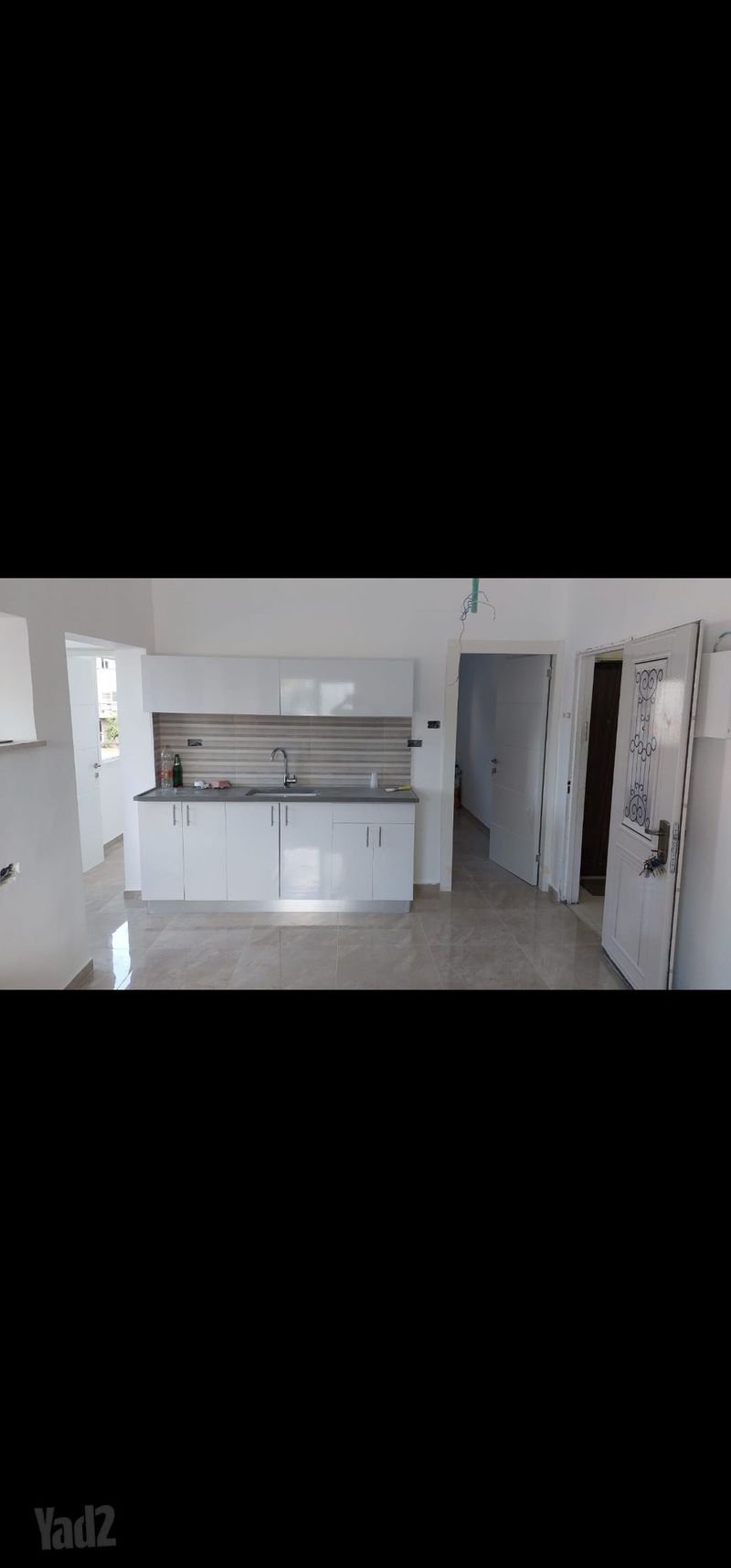 תמונה מיד2 – 3 חדרים • 3,800 ₪, שדרות הקיבוצים 2, אושיות, רחובות (1)