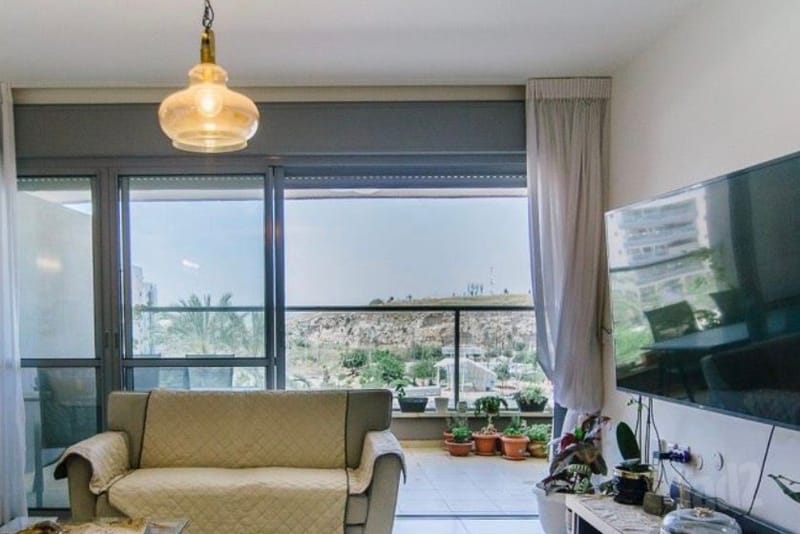 Photo from Yad2 – 5 Rooms • ₪5,800, מעיין 2, Nofarim, Rosh HaAyin