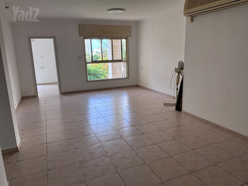 תמונה מיד2 – 3 חדרים • 6,500 ₪, הלוטם, רמת פולג, נתניה (1)