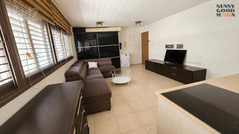 תמונה מיד2 – 2 חדרים • 1,820,000 ₪, סביון, נחלת גנים, רמת גן (1)