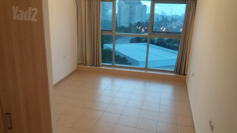 תמונה מיד2 – סטודיו • 3,235 ₪, ז'בוטינסקי 50, רמת אילן, גבעת שמואל (1)