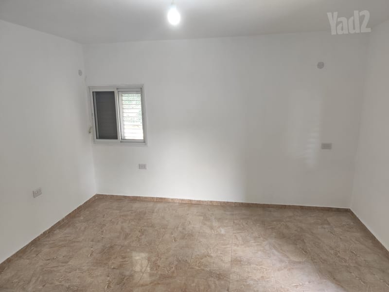 תמונה מיד2 – 3 חדרים • 5,500 ₪, החצב 36, צמרות, ראשון לציון (1)