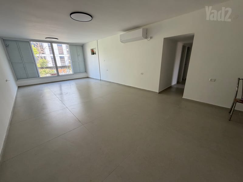 תמונה מיד2 – 4 חדרים • 9,500 ₪, קהילת פאדובה, נאות אפקה א', תל אביב (1)