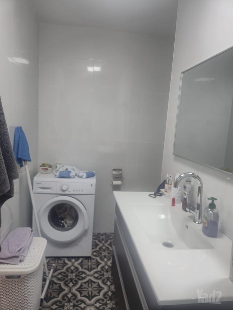 תמונה מיד2 – 2 חדרים • 3,200 ₪, החלוצים 1, שכונות דרומיות, אור יהודה (1)