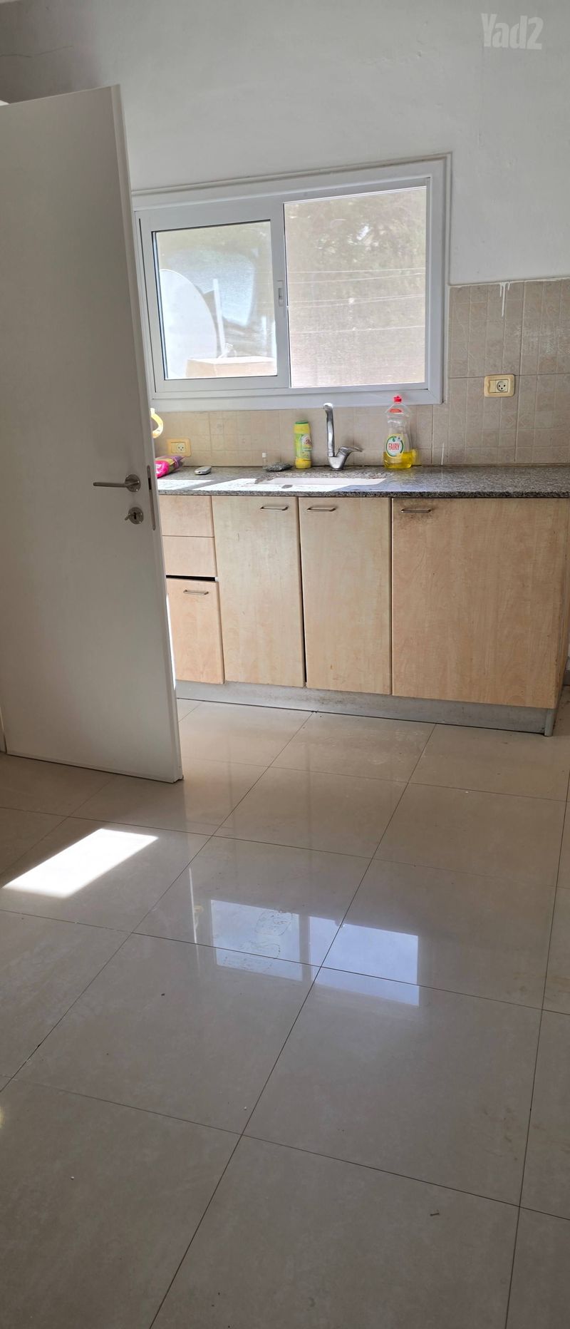 תמונה מיד2 – 2 חדרים • 3,900 ₪, הרצל 45, אברמוביץ, ראשון לציון (1)