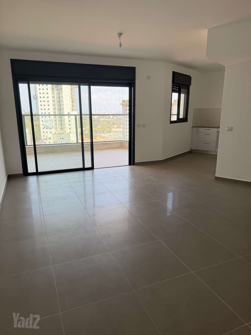 תמונה מיד2 – 4 חדרים • 7,500 ₪, FIORI, שקמים, באר יעקב (1)