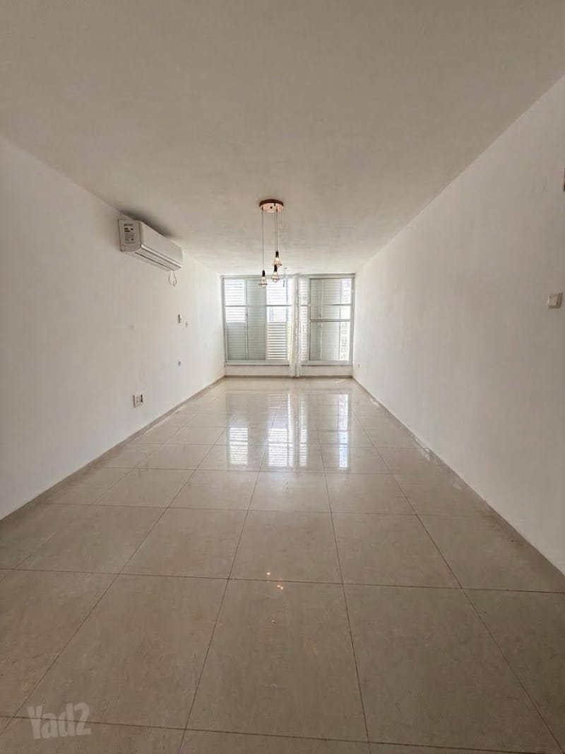 תמונה מיד2 – 4 חדרים • 3,800 ₪, קרן היסוד 88, קריית שמריהו, קריית ביאליק (1)
