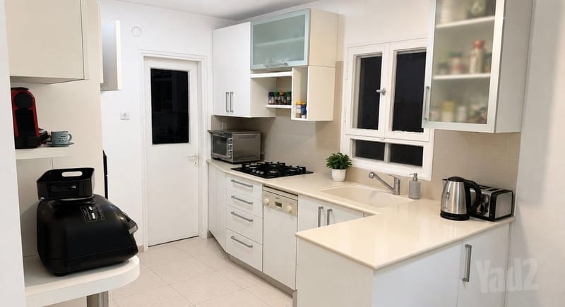 תמונה מיד2 – 3.5 חדרים • 3,500 ₪, אינטרנשיונל 50, רמות רמז, חיפה (1)