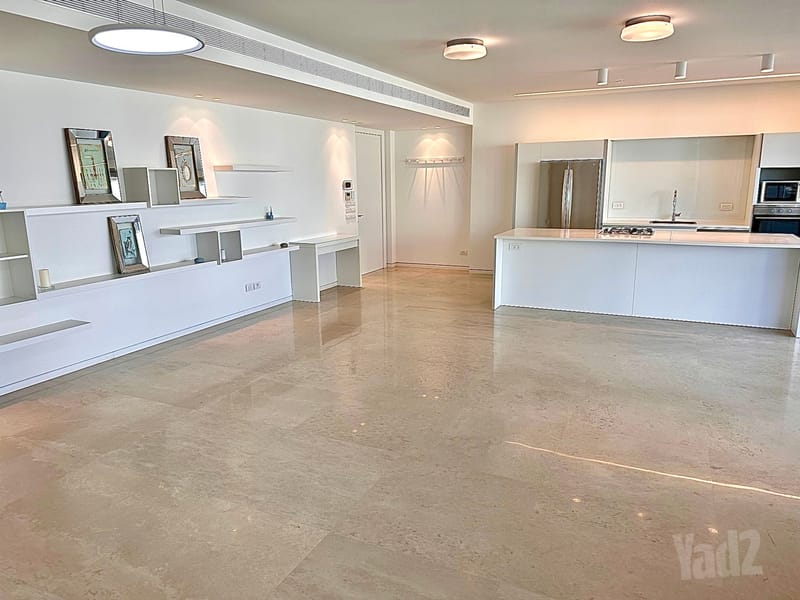 תמונה מיד2 – 4 חדרים • 25,000 ₪, אלי לנדאו, הרצלייה פיתוח, הרצליה (1)
